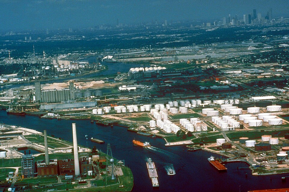 a small section of the Houston Ship Channel on Buffalo Bayou
